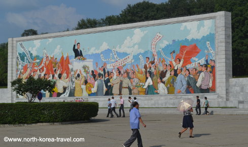 Kim Il Sung speech mural in Pyongyang