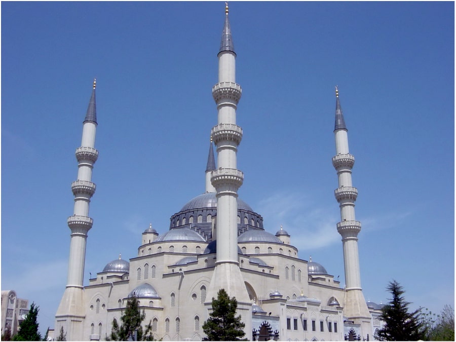 Ertogrul Ghazi Mosque in Ashgabat, Turkmenistan