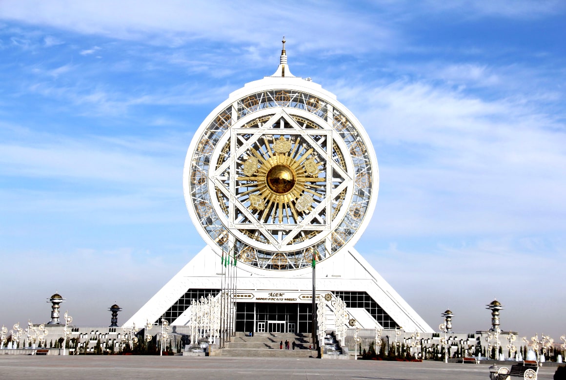 Ashgabat has the Biggest Indoor Ferris Whell in the World, Turkmenistan