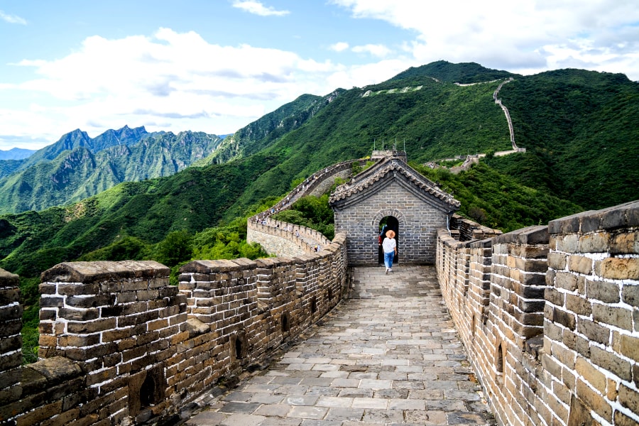 Caminata por la seccion de Mutianyu de la Gran Muralla china en Beijing, Pekin, capital de China