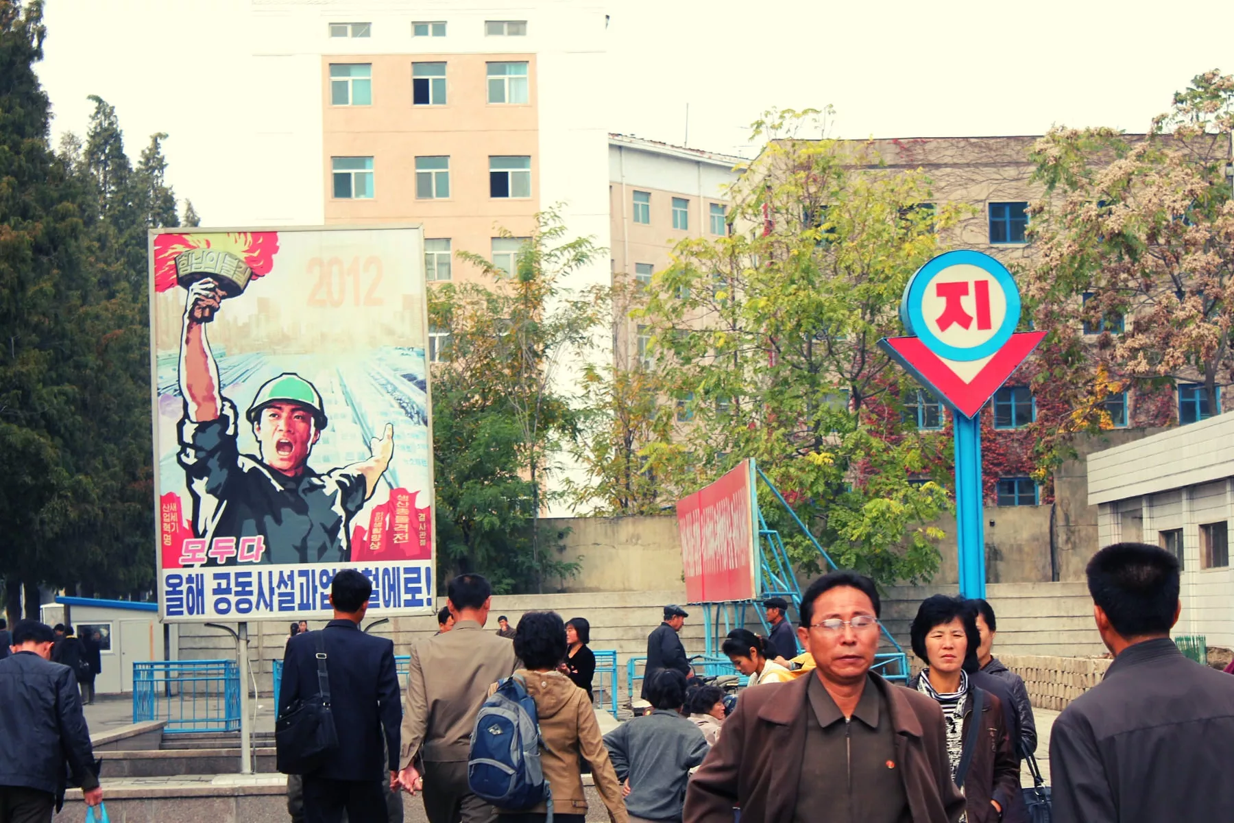 north korea tour guides