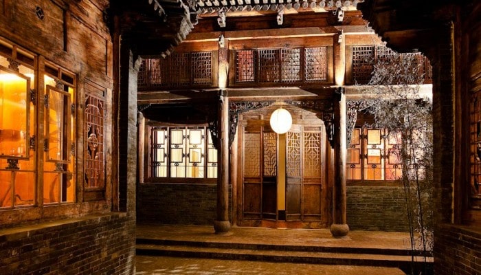 Casa con patio interior en la antigua ciudad china de Pingyao en la provincia de Shanxi en China. Viaje a Pingyao con nosotros