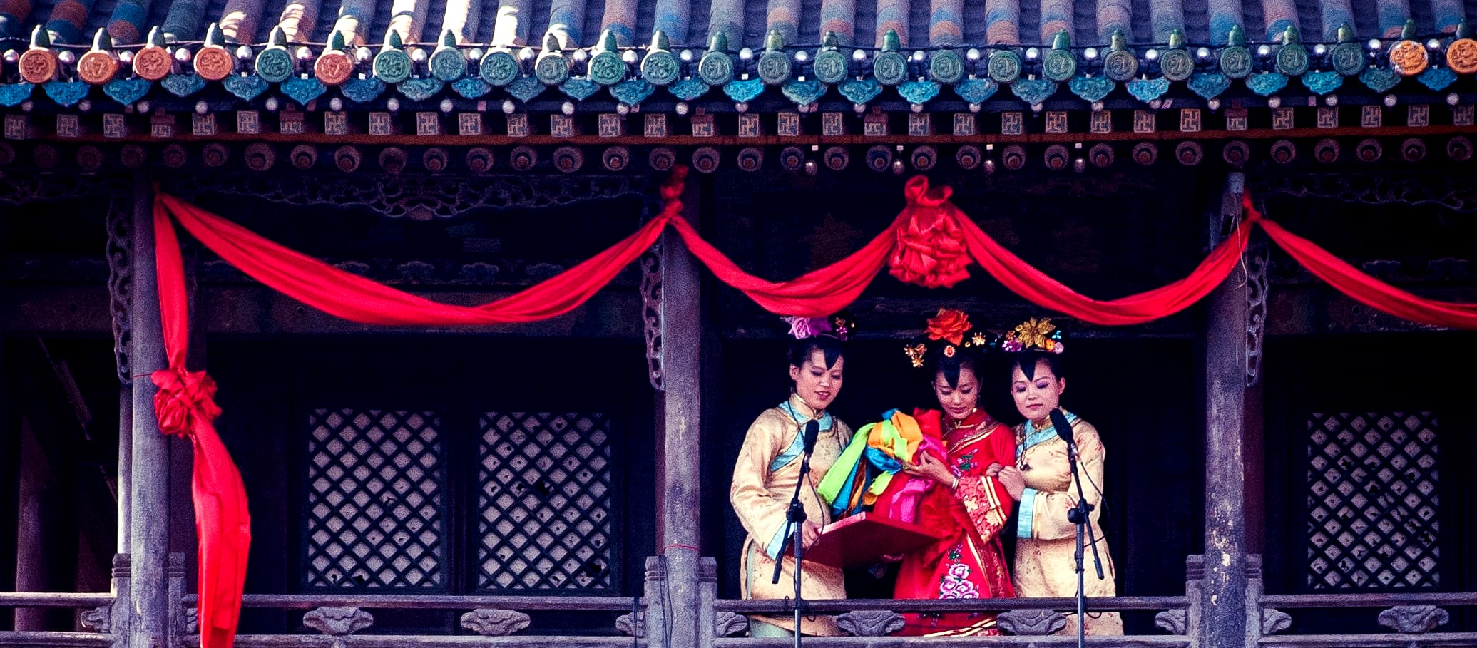 Boda china en la ciudad antigua de Pingyao en Shanxi