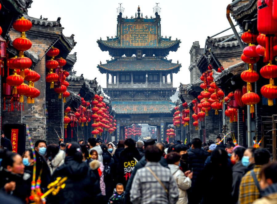 Calle de la antigua ciudad china de Pingyao en la provincia de Shanxi en China. Viaje a Pingyao con nosotros